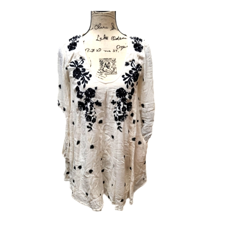 FREE PEOPLE TOP BLOUSE FLOUNCEY LINED WHITE BLUE FLOWERS LONG SLEEVE POCKETS
